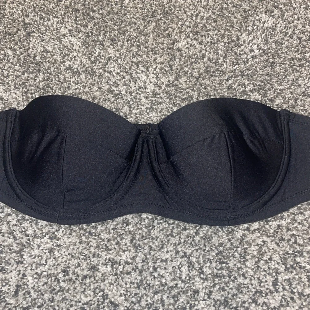 Womens DKNY Black Bikini Top Size Small NWT Strapless Removable Straps